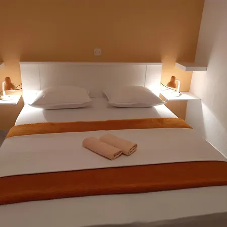 Apartamento 1 Kristinka Gujinovic *